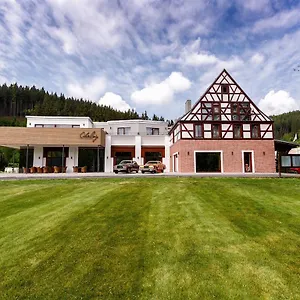 Cihelny Golf & Wellness Hotel Karlowe Wary